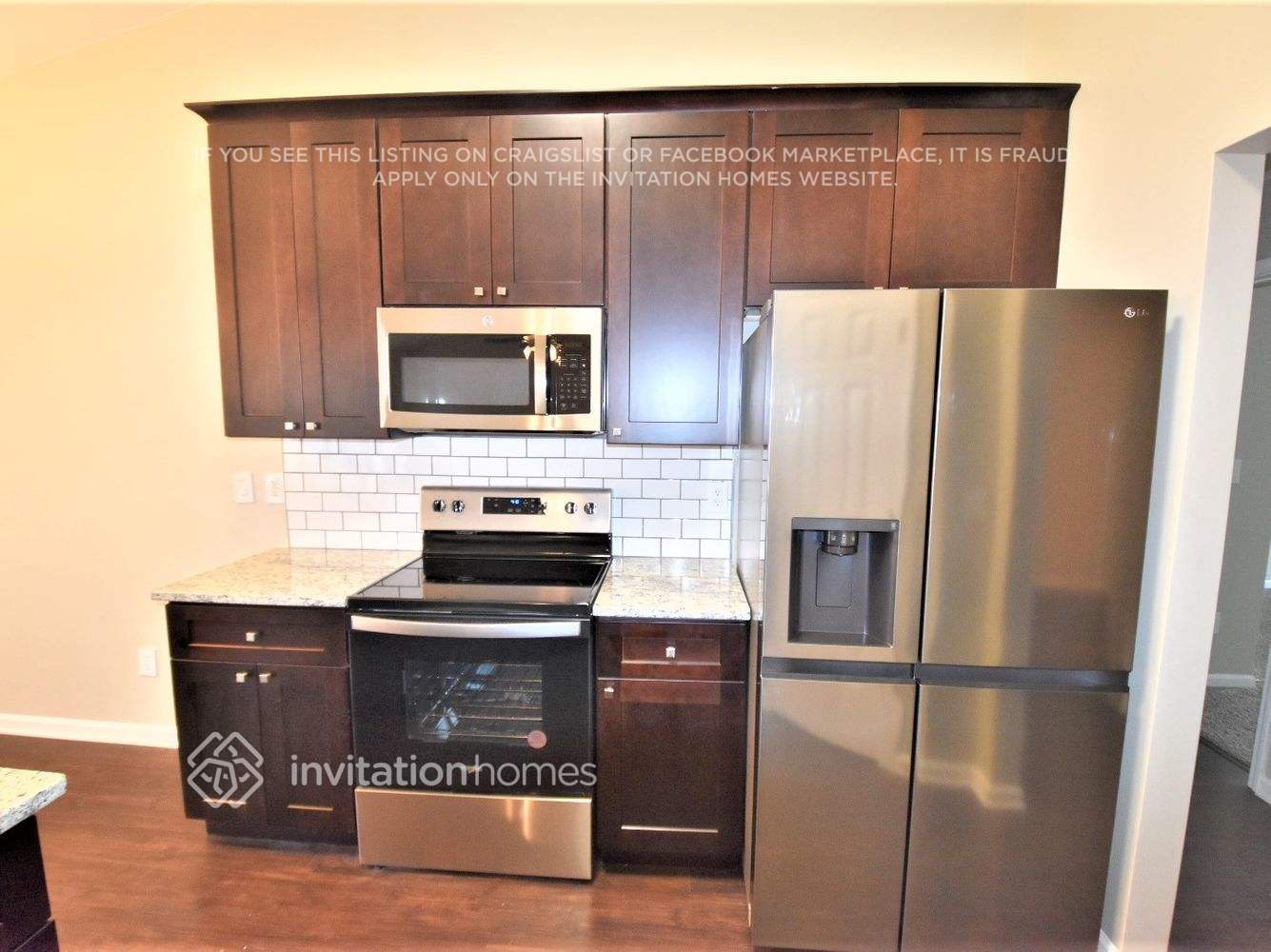 Building Photo - 8402 Angwin Pl