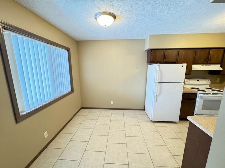 Building Photo - 1800 Knox St