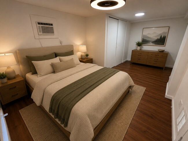 Building Photo - Move-In Ready! Walk to Flagler College & Historic Downtown | 1BR Available Now