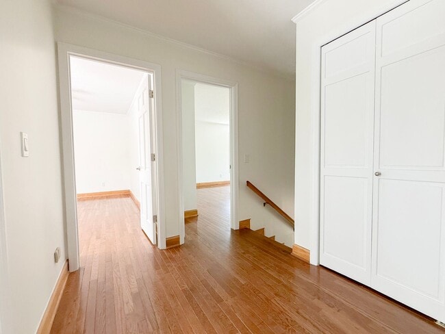 Building Photo - Private 5-Bedroom Dream Home with Creek, Pond & 3 Levels of Living Space