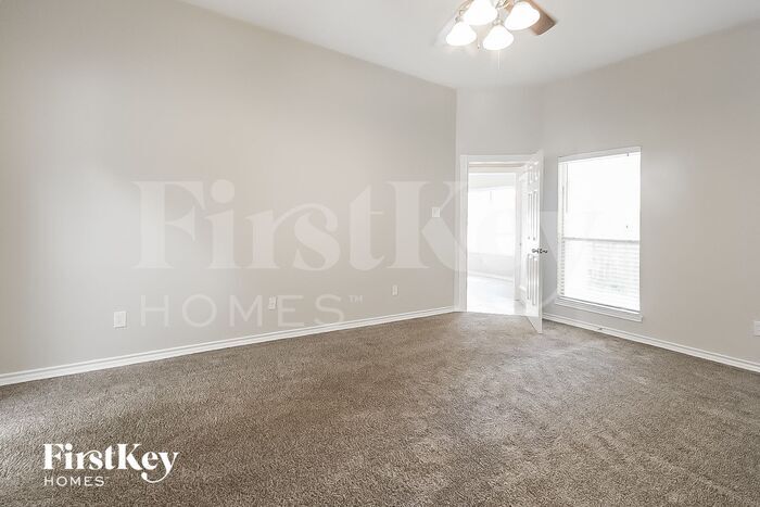 Building Photo - 2622 Eaglenest Ln