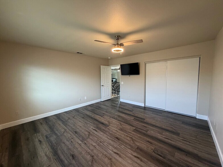 Building Photo - 14933 Genoa Dr