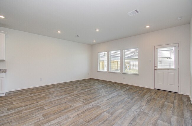 Building Photo - 3046 Bloomsbury Ter Dr