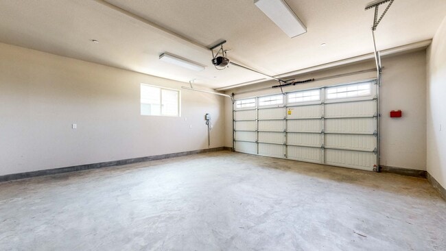 Building Photo - PURE Property Management Presents: Modern 4 Bedroom Home in Coffey Park!