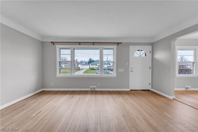Building Photo - 12304 Orme Rd