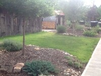 Building Photo - Charming 1 Bedroom, 1 Bath Apartment – Wal...
