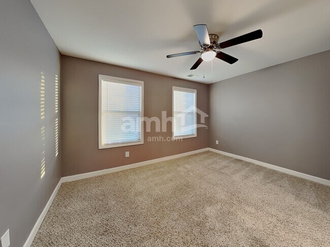 Building Photo - 232 Lanier Pl