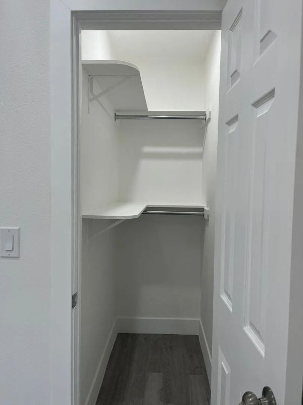 Building Photo - 7363 Ysmael Villegas St