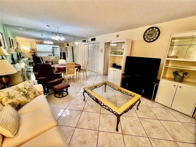 Building Photo - 3821 Environ Blvd