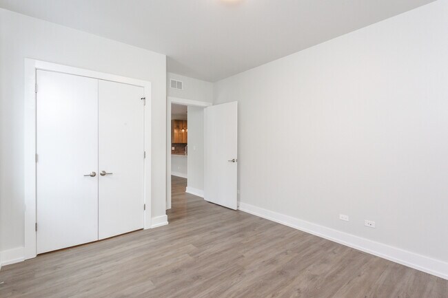 Building Photo - 2111 S Halsted St