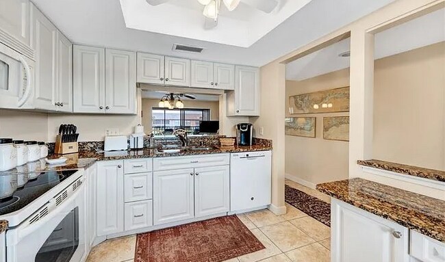 Building Photo - 3813 SE 11th Pl