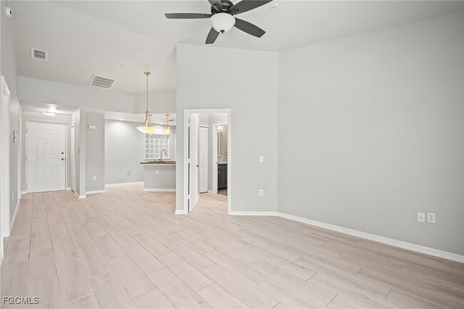 Building Photo - 12505 McGregor Blvd