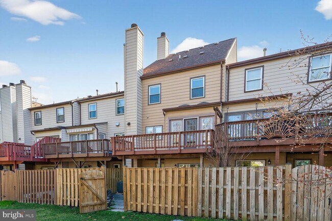 Building Photo - 5974 Wescott Hills Way