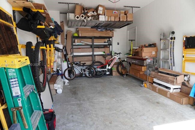 Building Photo - 385 NW 9th St