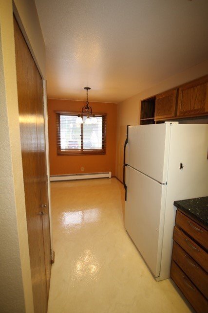 Building Photo - 2 Bedroom Condo on a Lake!