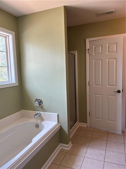 Building Photo - 2610 Gatewater Ct