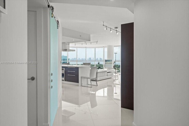 Building Photo - 6301 Collins Ave