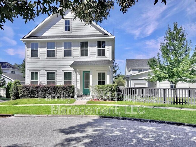 Primary Photo - 201 Makemie Wy