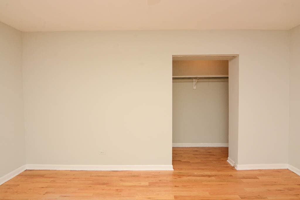Building Photo - 840 W Wolfram St