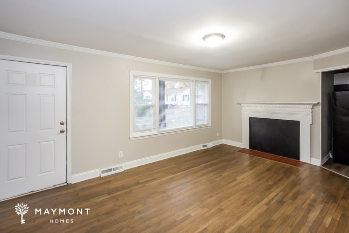 Building Photo - 302 Lydia St