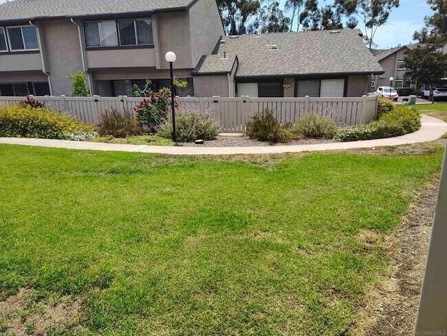 Building Photo - 12112 Wilsey Way