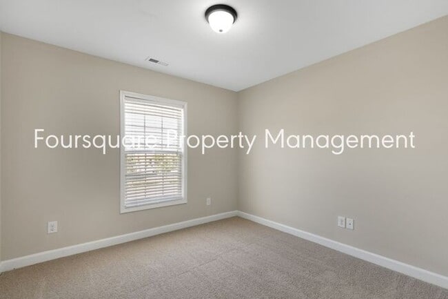 Building Photo - Cozy Townhome with Fireplace, Private Back Patio,  Near US-1, I-540 & Shopping
