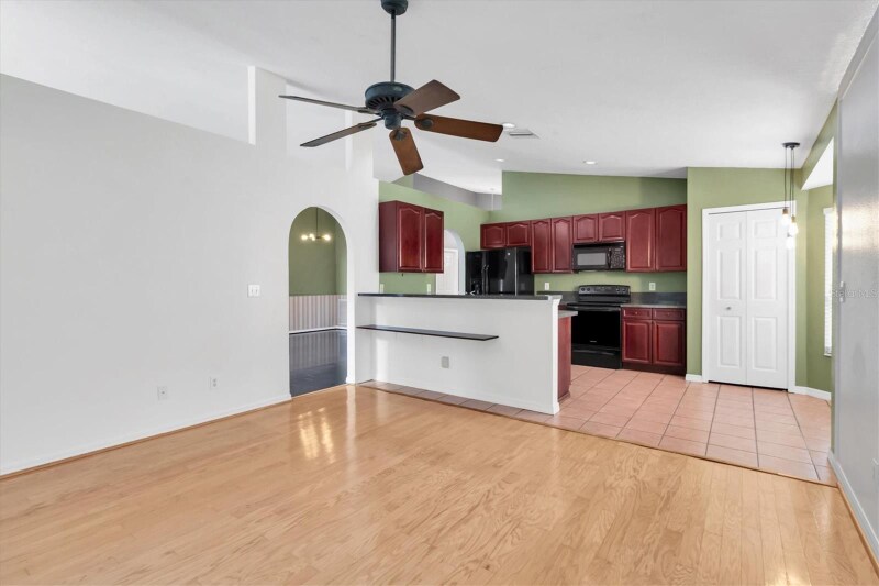 Building Photo - 5204 New Brittany Ln