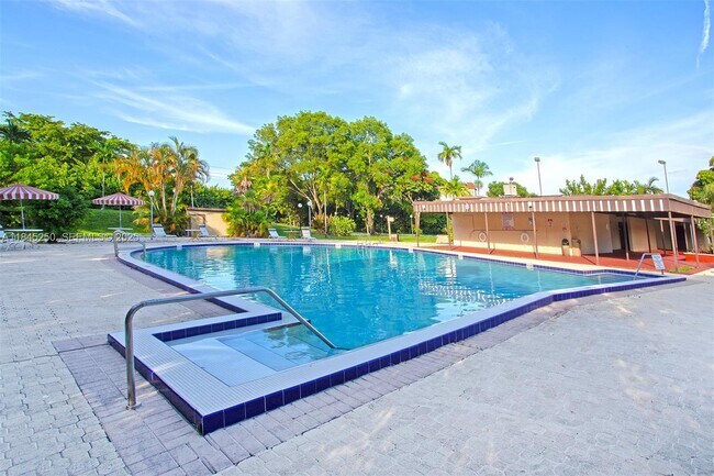 Building Photo - 7300 NW 17th St