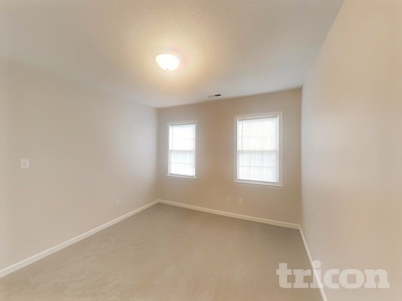 Building Photo - 120 Hocutt Dr