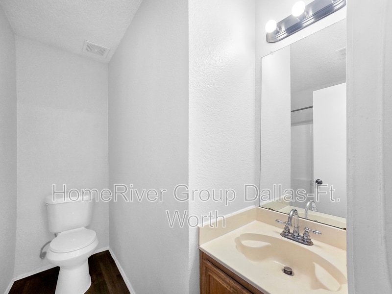 Building Photo - 9231 Crimnson Ct