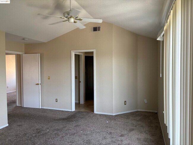 Building Photo - 4810 Belford Peak Way