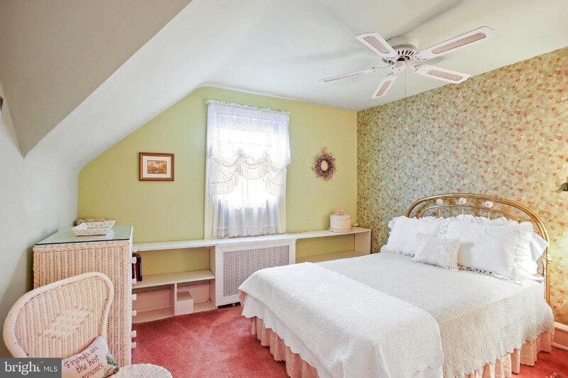 Building Photo - 219 Washington Ln