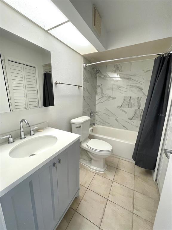 Building Photo - 7531 Sugar Bend Dr