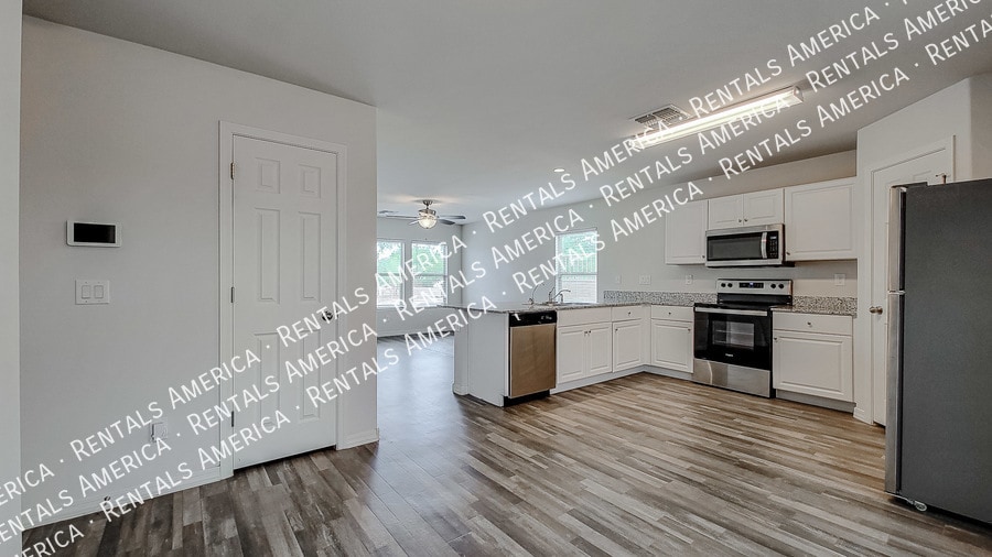 Building Photo - 229 Watson Pl