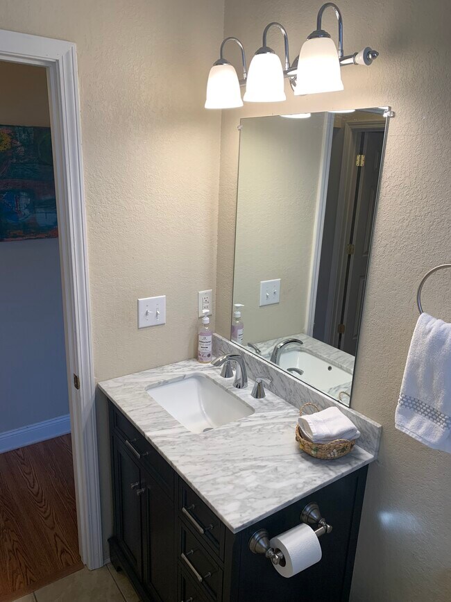 Building Photo - 3514 Brevard Rd