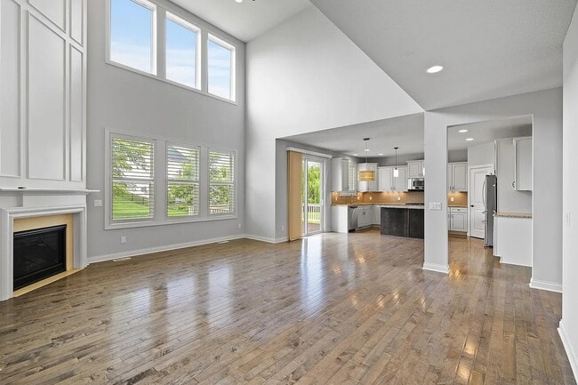 Building Photo - 11274 Whitewater Dr