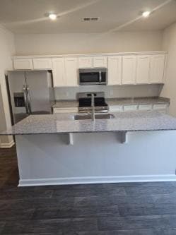 Building Photo - 102 Lowland Dr