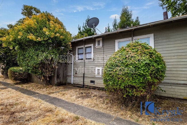 Building Photo - 126 Contra Costa St