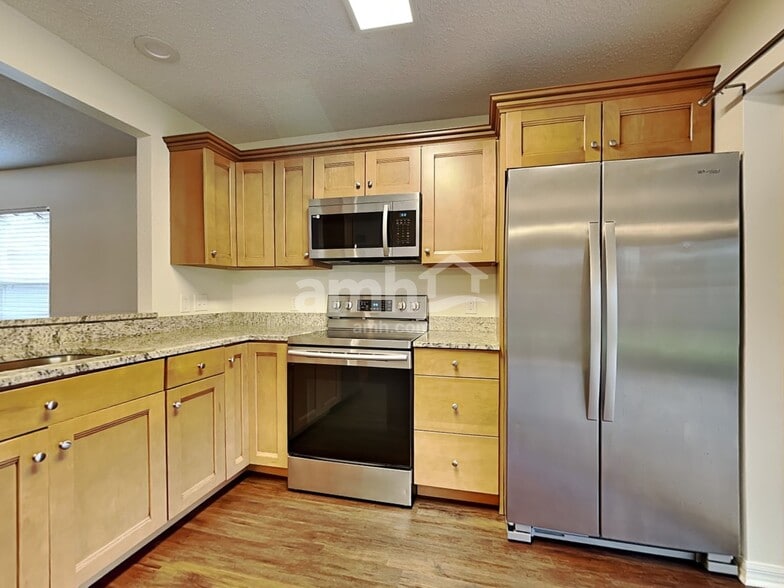 Building Photo - 1410 Dew Bloom Rd