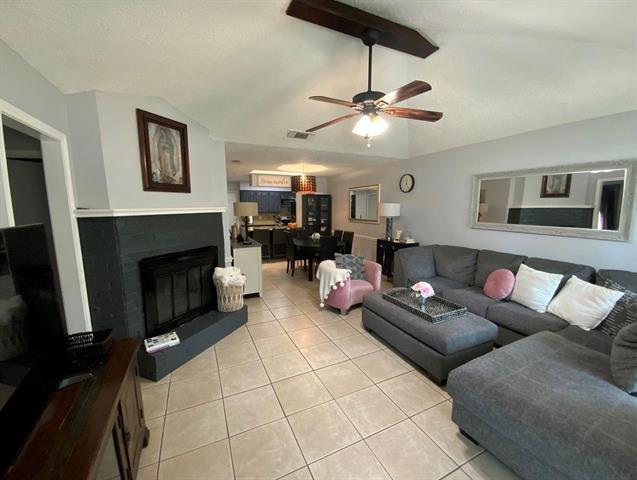 Building Photo - 2428 Pecan Grove Ct