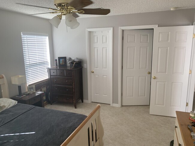 Building Photo - 2409 Serenity Bend