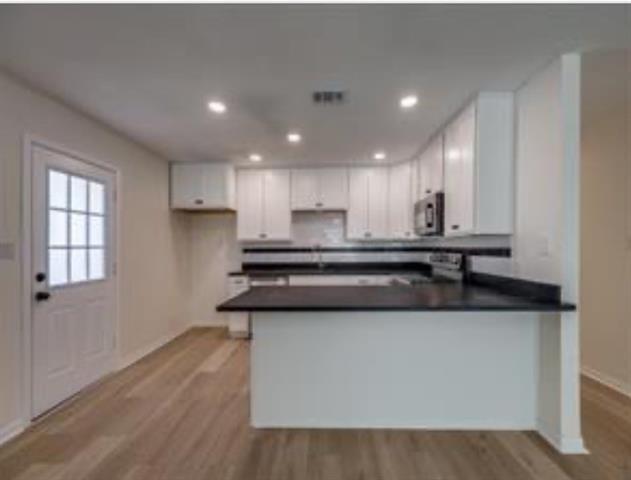 Building Photo - 1721 W Walker St