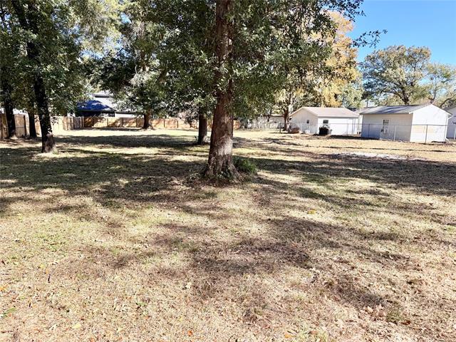 Building Photo - 921 Bradleys Bend