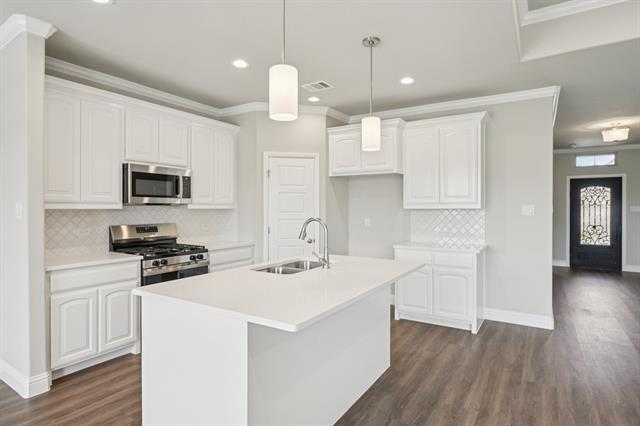 Building Photo - 220 Cheyenne Trail