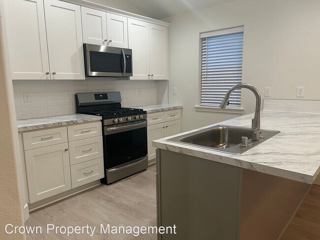Building Photo - 3 br, 2 bath House - 10501 Chinook Dr.