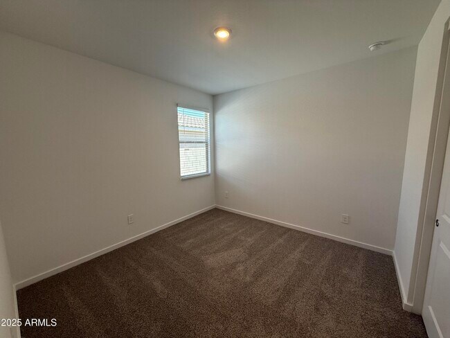 Building Photo - 4166 W Lisa Ln