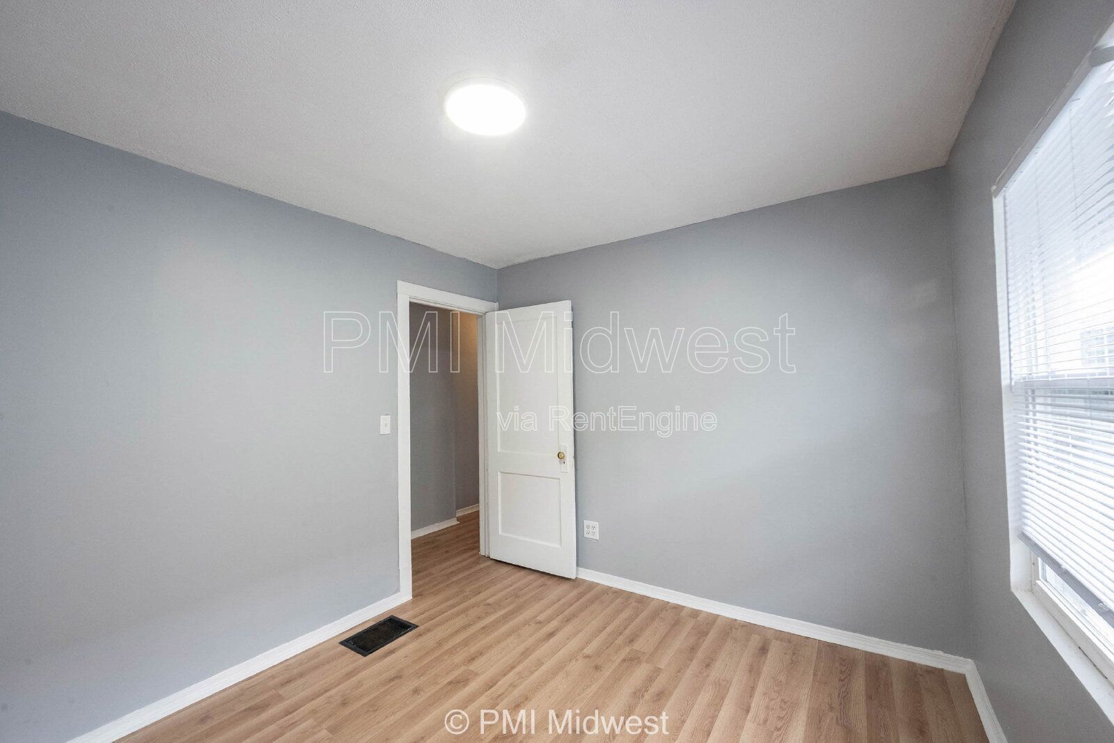 Building Photo - 3413 N Capitol Ave