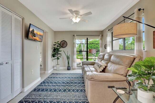 Building Photo - 16436 Timberlakes Dr