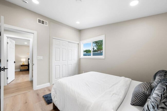 Building Photo - 13824 Powers Rd