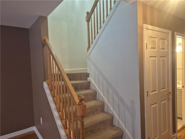 Building Photo - 100 Midlake Cir